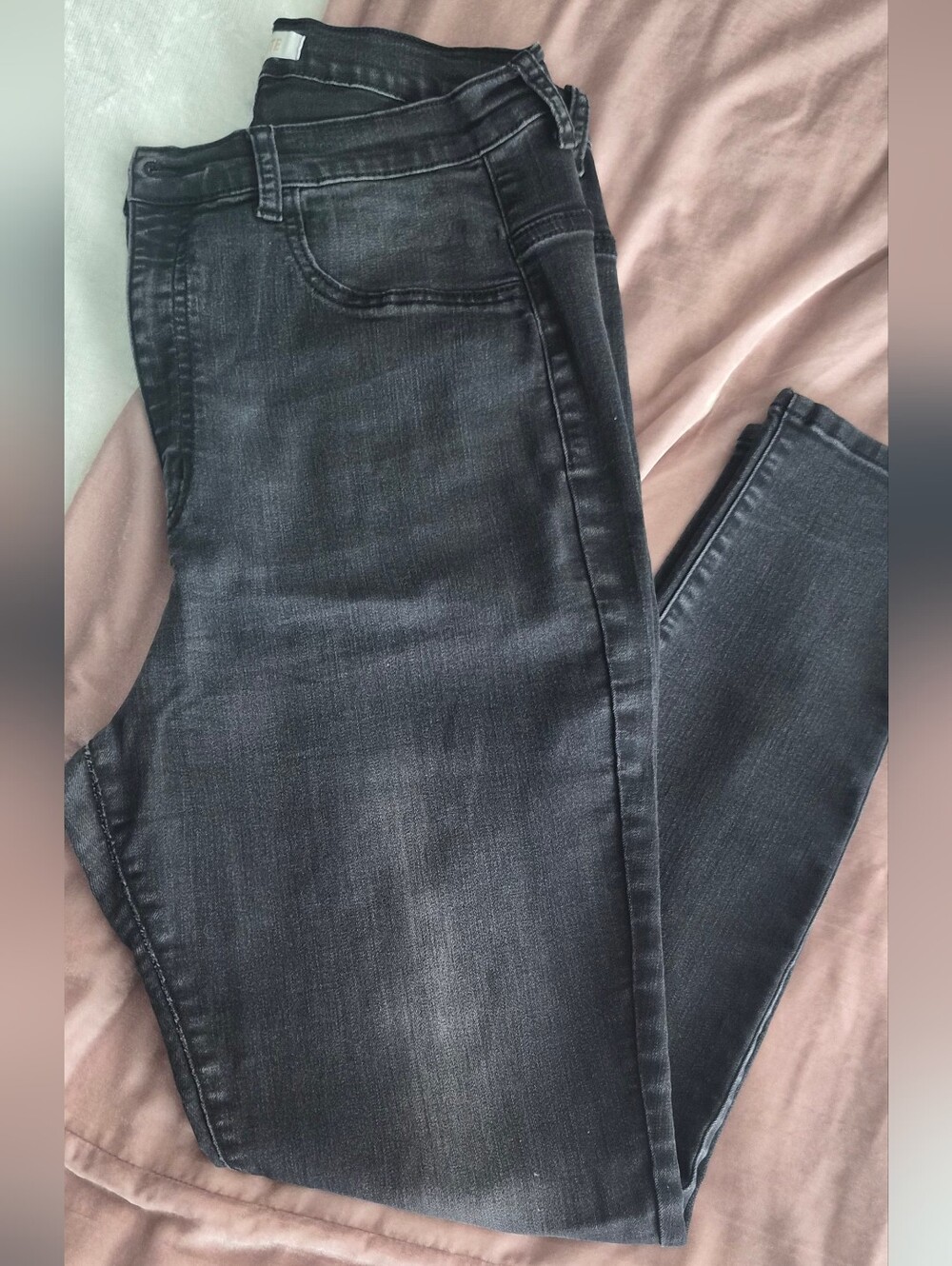 Women’s Black Washed Slim Jeans